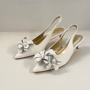Lilly Pulitzer Amalia Saffiano Leather 3D Floral Ornament Kitten Heel Pumps, 7.5